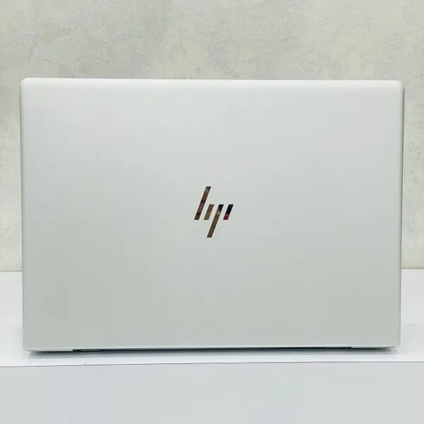 HP Elitebook 745 G5