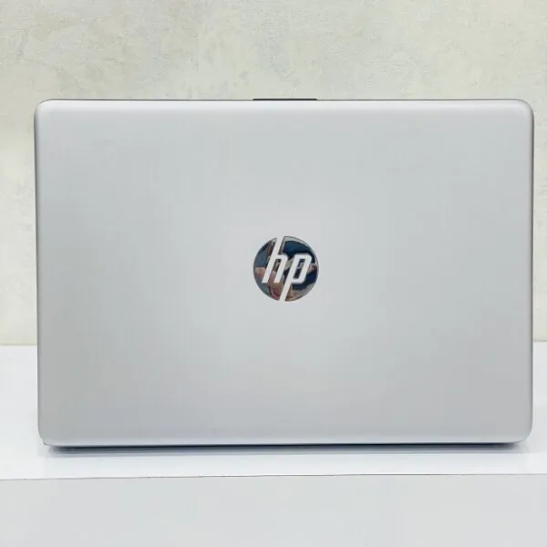 HP Notebook 245 G8