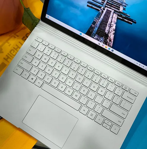 Surface Book 2