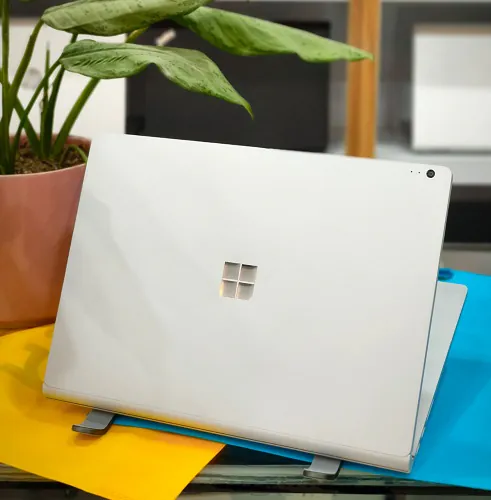Surface Book 2